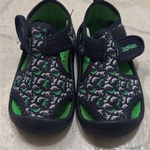 OshKosh Water Shoes - Size 6 Toddler